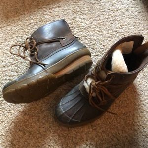 Sperry winter boots